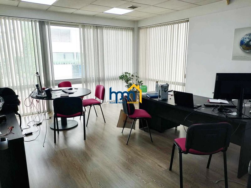 (To Rent) Commercial Office || Kalithea /  - 300sq 3000€