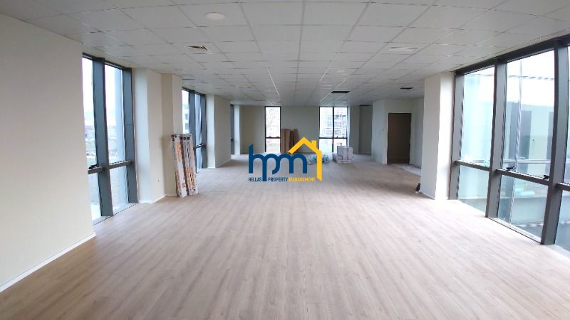 (To Rent) Commercial Gallery || Pylaia / Foinikas - 175sq 2600&euro;