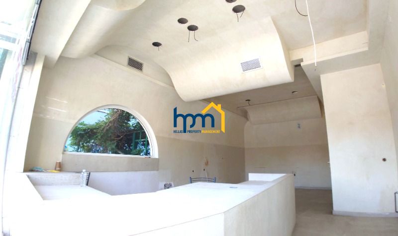 (To Rent) Commercial Store || Xarilaou / Agios Nikolaos - 55sq 750&euro;