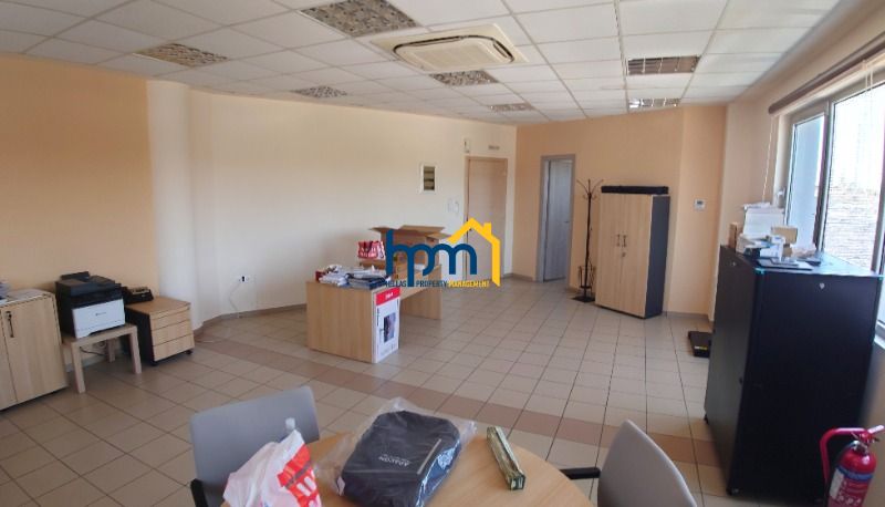(To Rent) Commercial Building || Pylaia / Mediterranean Cosmos - 85sq 900&euro;