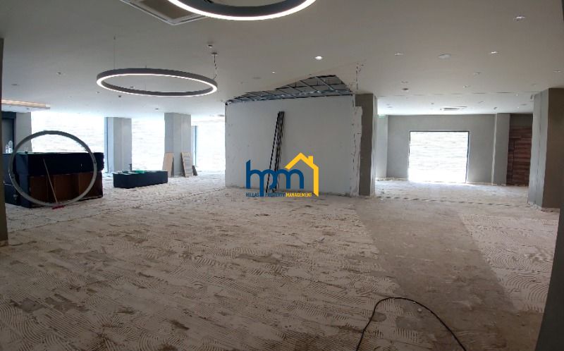 (To Rent) Commercial Building || Pylaia / Mediterranean Cosmos - 1500sq 13000&euro;