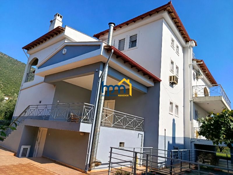 (For Sale) Residential Villa || Anthemountas / Agia Anastasia - 350sq 4B/R, 350000&euro;