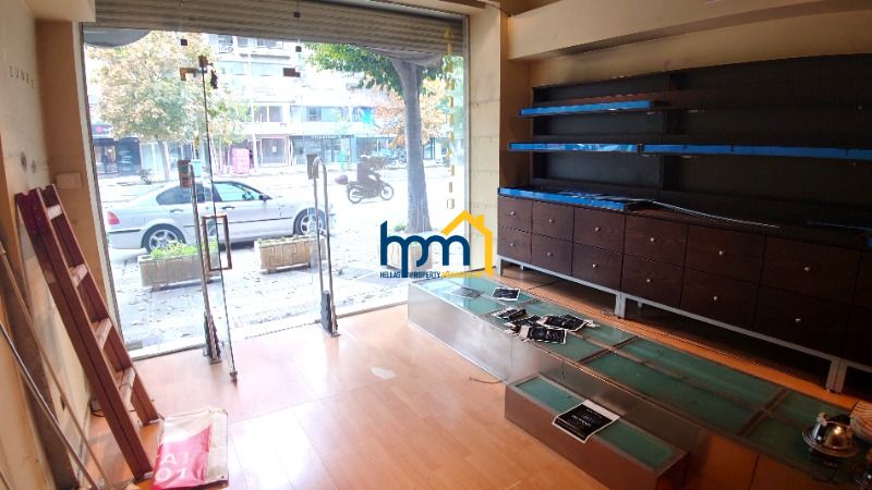 (To Rent) Commercial Store || Voulgari - Ntepo - Martiou / Voulgari - Agios Eleftherios - 123sq 800&euro;