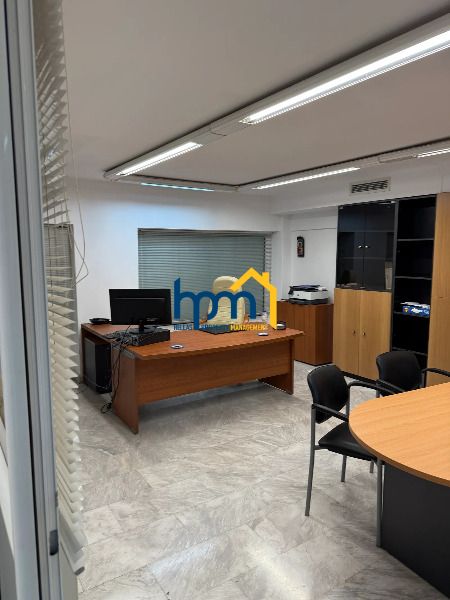 (To Rent) Commercial Office || Elliniko / 1ος - 125sq 1700€