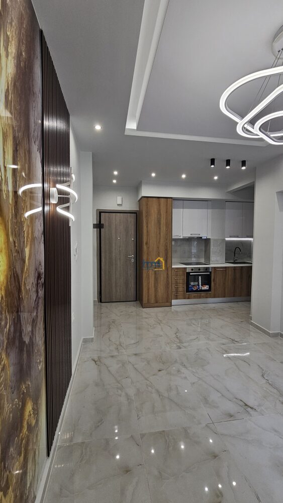 (for sale) Residential Studio || Thessaloniki Center / Analipsi - Mpotsari - Nea Paralia - 45.0sq.m, 1 B/R,152.000€