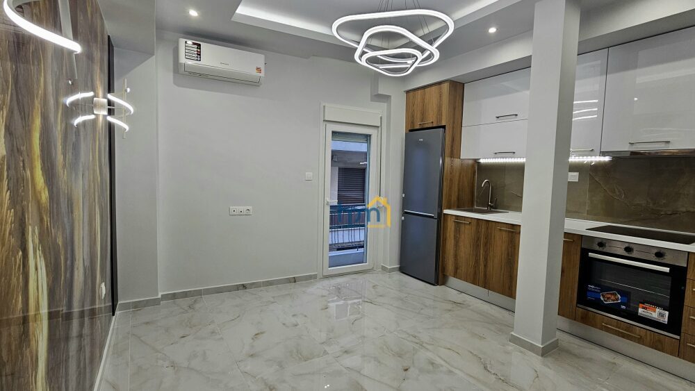 (προς πώληση) Κατοικία Γκαρσονιέρα || Θεσσαλονίκη - Κέντρο / Ανάληψη - Μπότσαρη - Νέα Παραλία - 45.0τ.μ., 1 Δ/Υ,142.000€