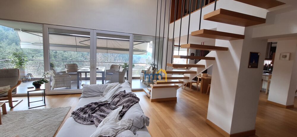 Προς πώληση πολυτελής βίλα - μονοκατοικία 330 τ.μ Πεύκα Θεσσαλονίκης