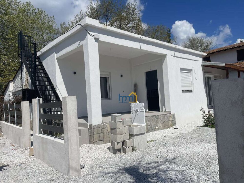 (Προς Πώληση) Μονοκατοικία | Ασπροβάλτα, Οικισμός Ριβιέρα – 85 τ.μ., πλήρως ανακαινισμένη, με κήπο και parking, 150.000 €