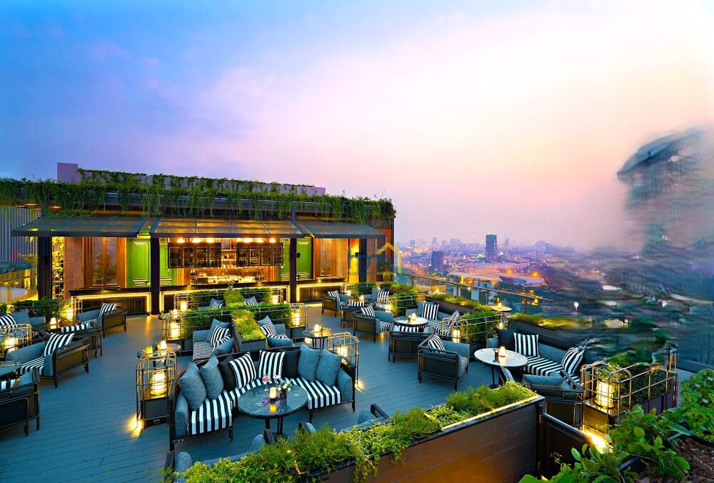 Επαγγελματικός χώρος - ROOFTOP // Πυλαία COSMOS // 370τ.μ. 3000€