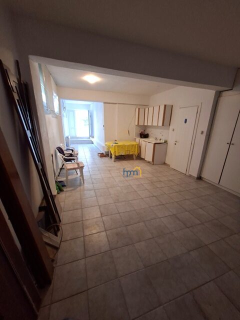 (for sale) Commercial Warehouse || Thessaloniki Suburbs / Pylaia - 50.0sq.m, 35.000€