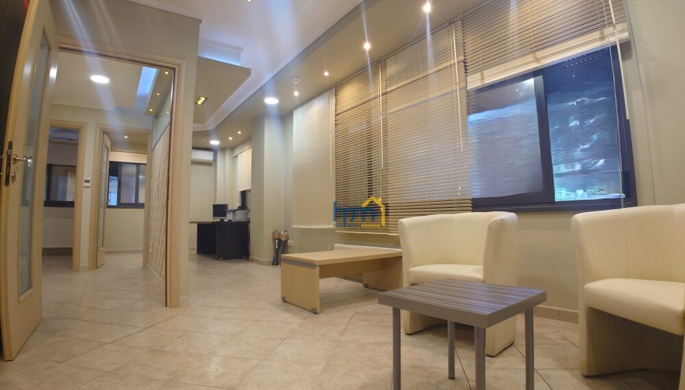 (for rent) Commercial Office || Thessaloniki Center / Voulgari - Ntepo - Martiou - 100.0sq.m, 700€