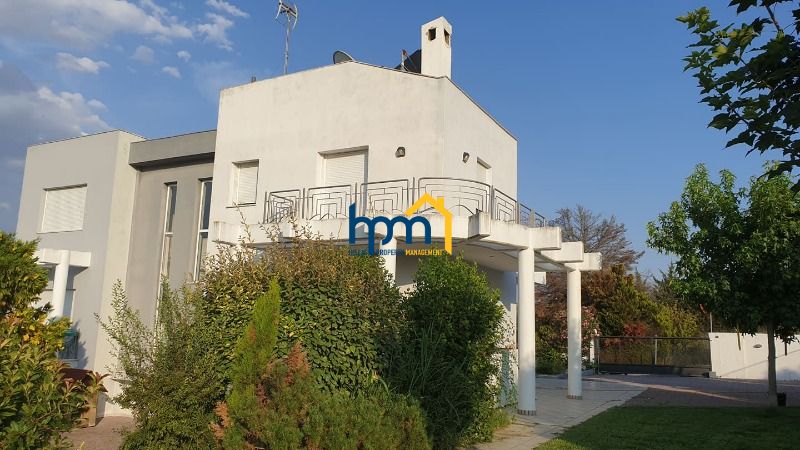 (For Sale) Residential Detached House || Thermaikos / Center - 329sq 4B/R, 650000&euro;