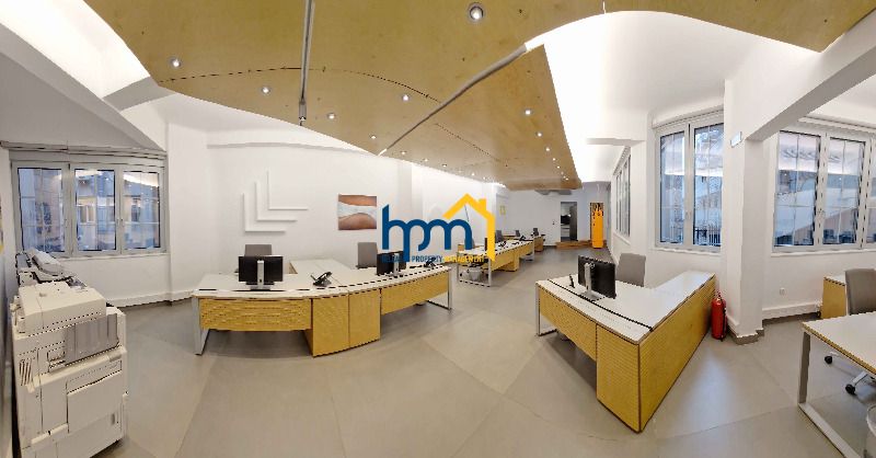 (To Rent) Commercial Office || Kentro / Sintagma -2ος- 234sq 7500€