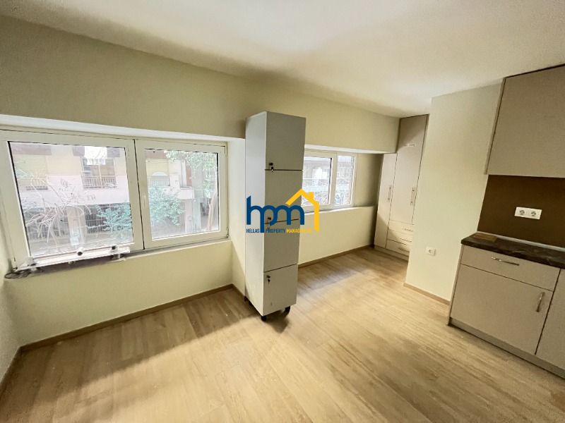 (To Rent) Residential Studio || Analipsi - Mpotsari - Nea Paralia / Nea Paralia - 33sq 0B/R, 400&euro;