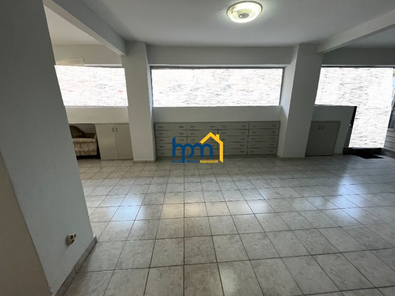 (To Rent) Commercial Office || Toumpa /  - 100sq 400&euro;