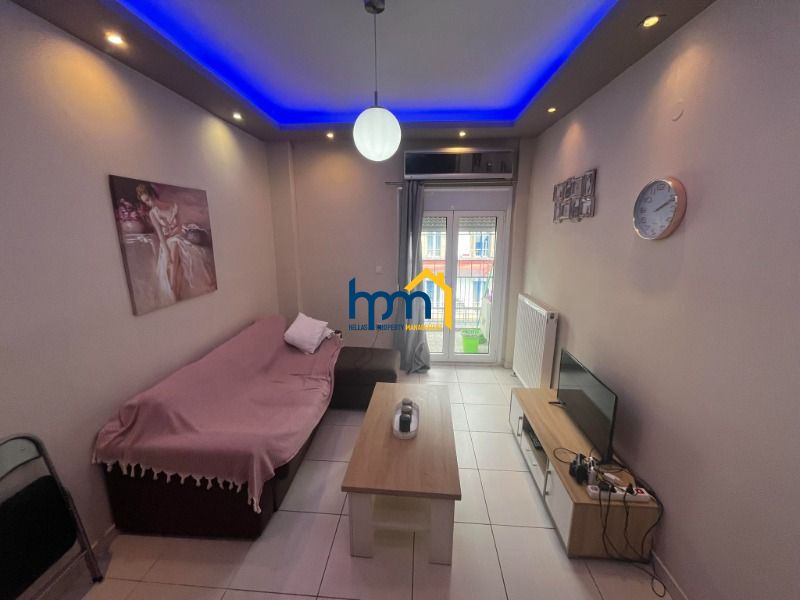 (To Rent) Residential Building || Center of Thessaloniki /  - 65sq 2B/R, 700&euro;