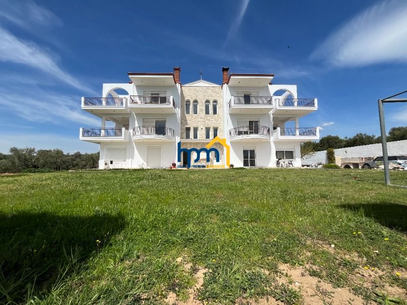 (For Sale) Residential Detached House || Poligiros / Kalives Poligirou - 600sq 10B/R, 1200000&euro;