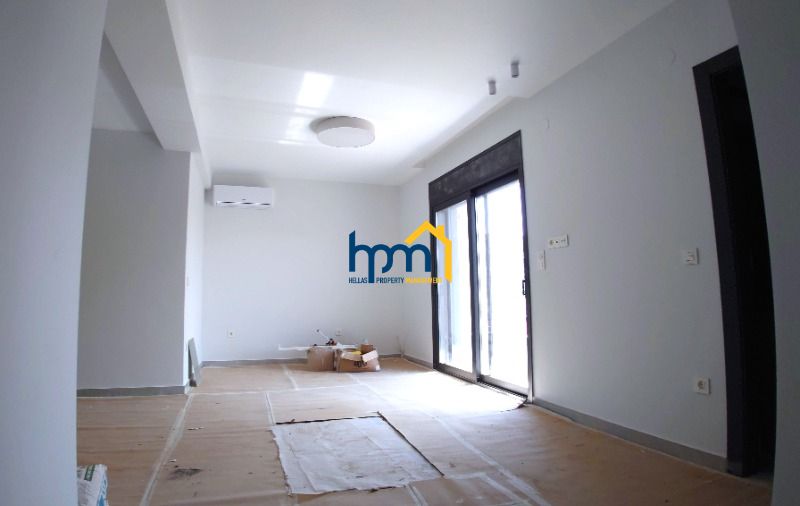 (To Rent) Commercial Office || Thermi /  - 83sq 1100&euro;