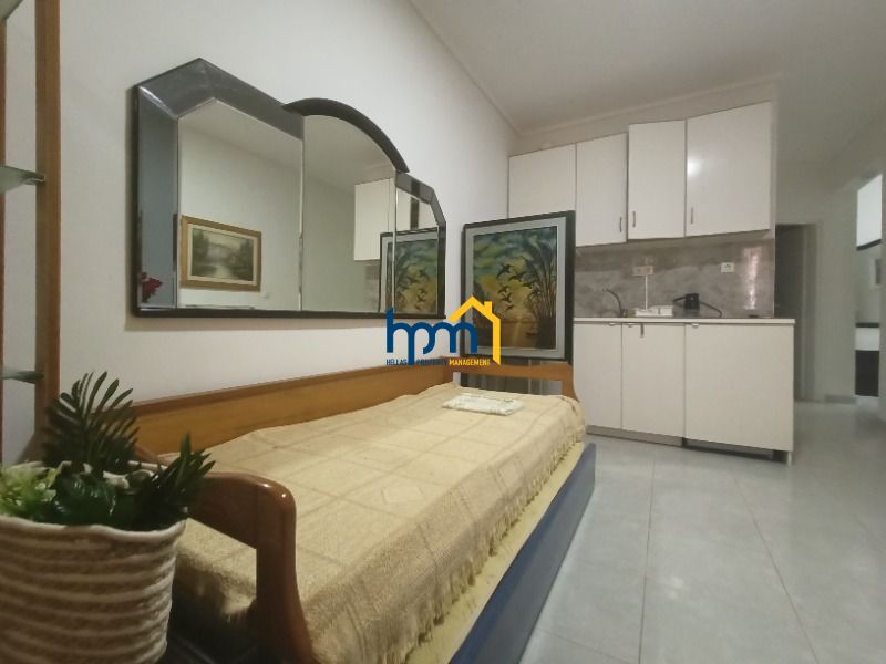 (προς ενοικίαση) Κατοικία Γκαρσονιέρα || Θεσσαλονίκη - Κέντρο / Άνω Πόλη - 48.0τ.μ., 1 Δ/Υ,470€